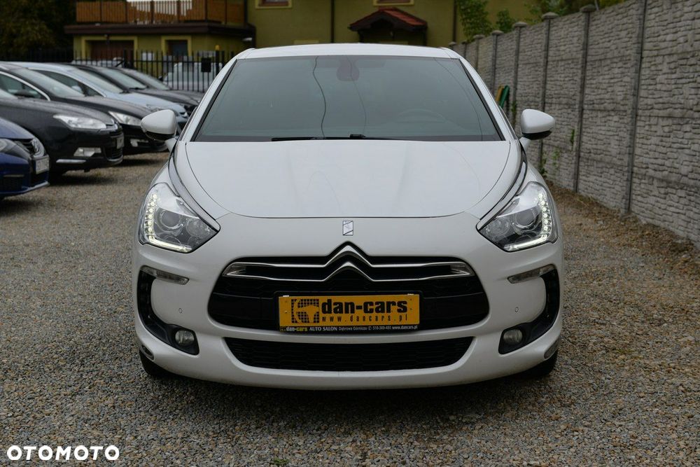 Citroën DS5 HDi 165 Chic - 8