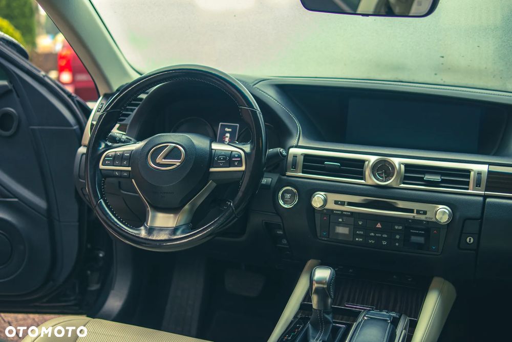 Lexus GS 200t / 300 Prestige - 9