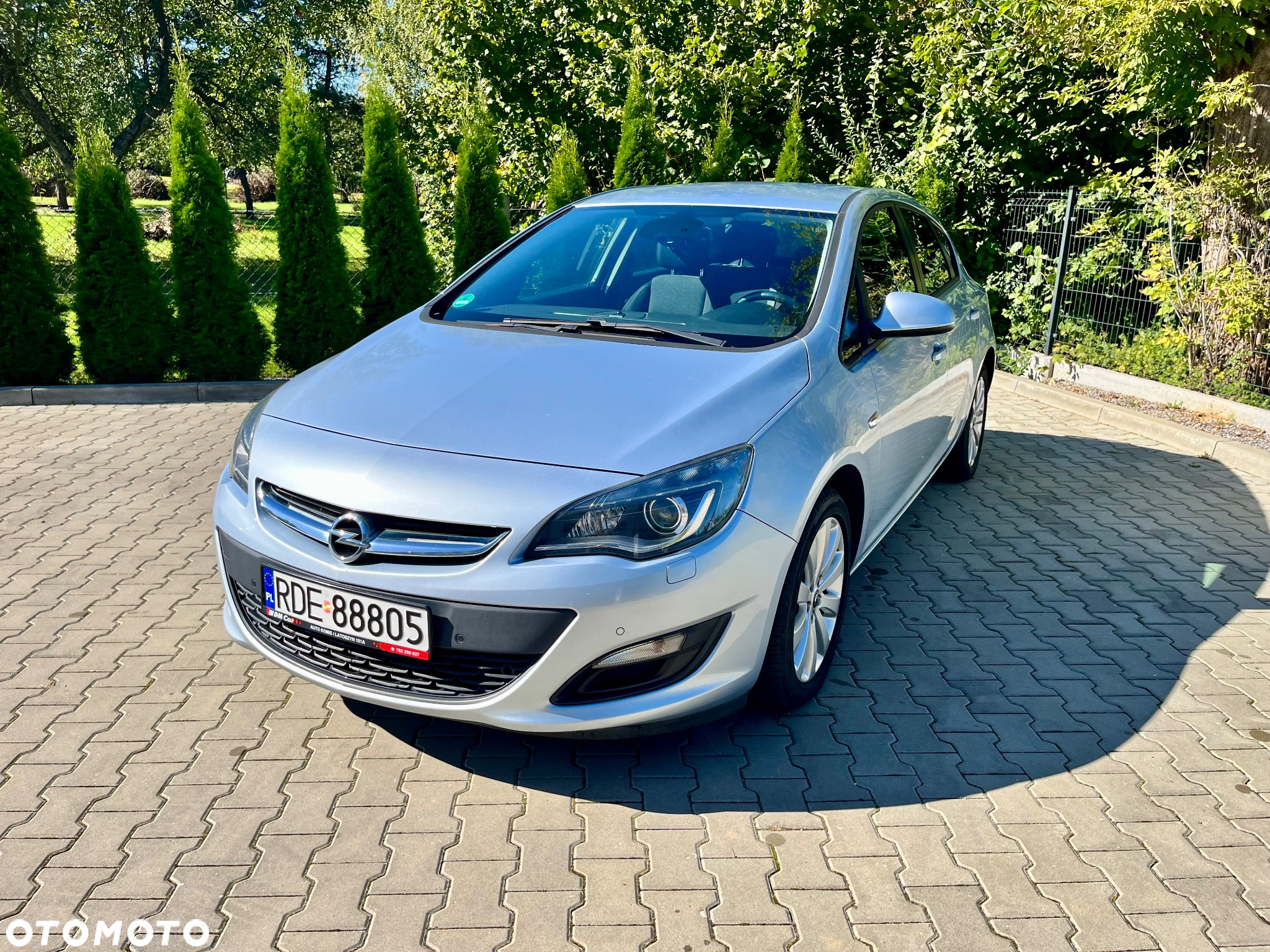 Opel Astra IV 1.4 T Sport - 2