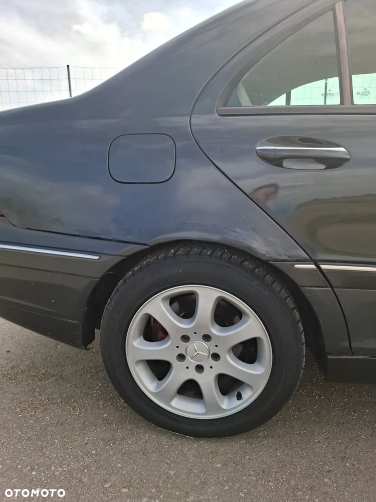 Mercedes-Benz Klasa C - 9