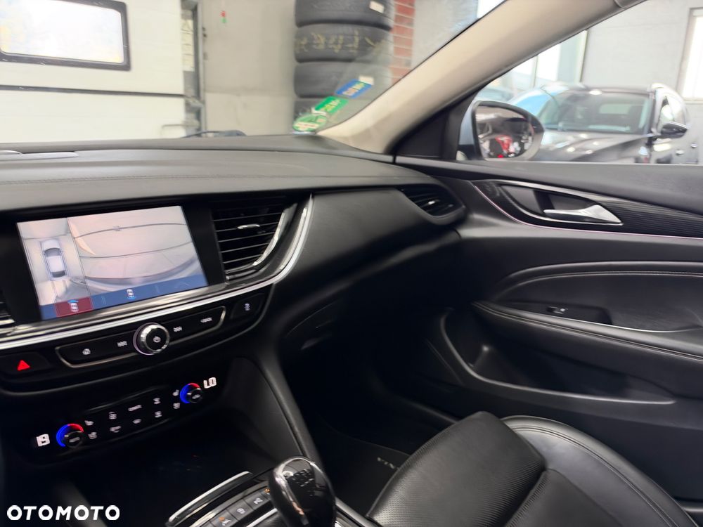 Opel Insignia 2.0 Exclusive - 24