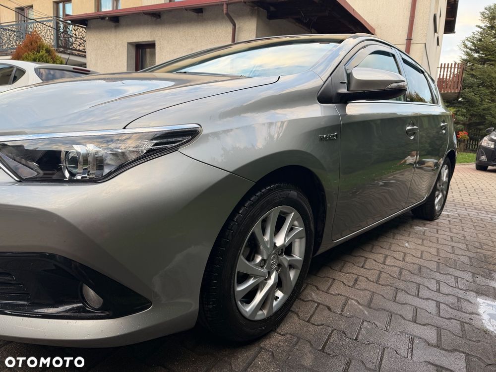 Toyota Auris - 6