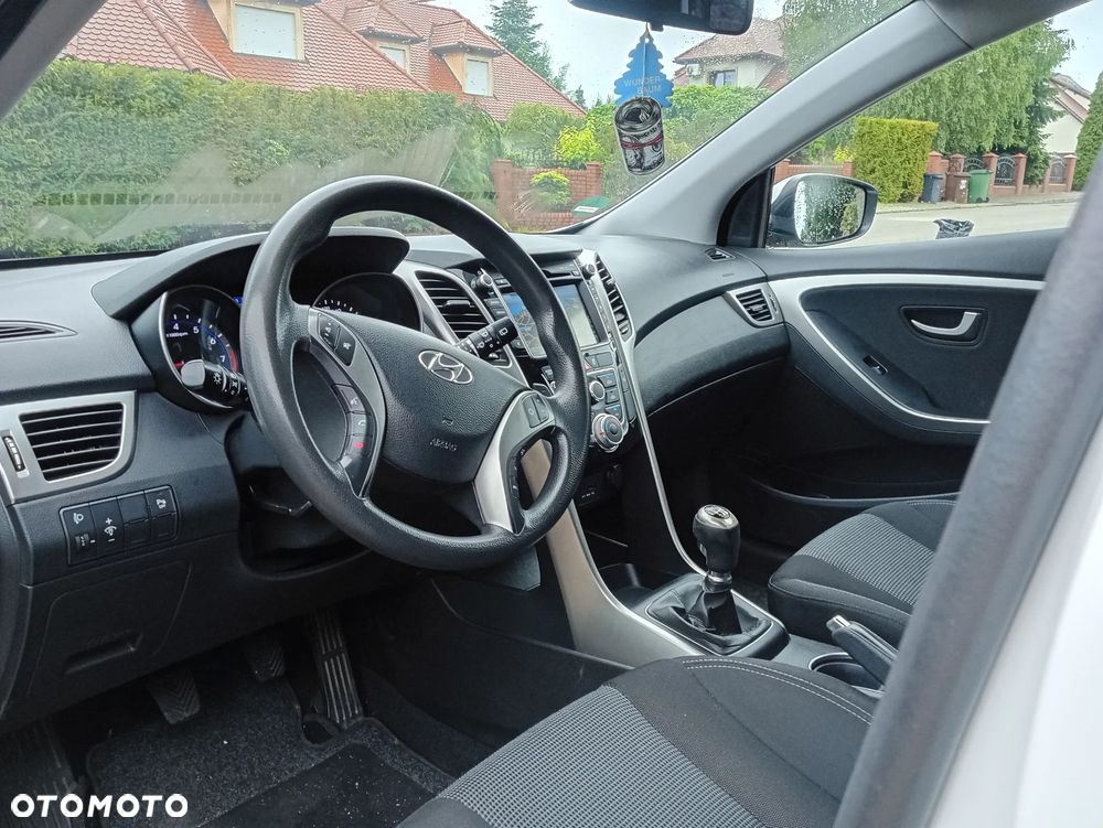 Hyundai i30 1.4 Fifa World Cup Edition - 8