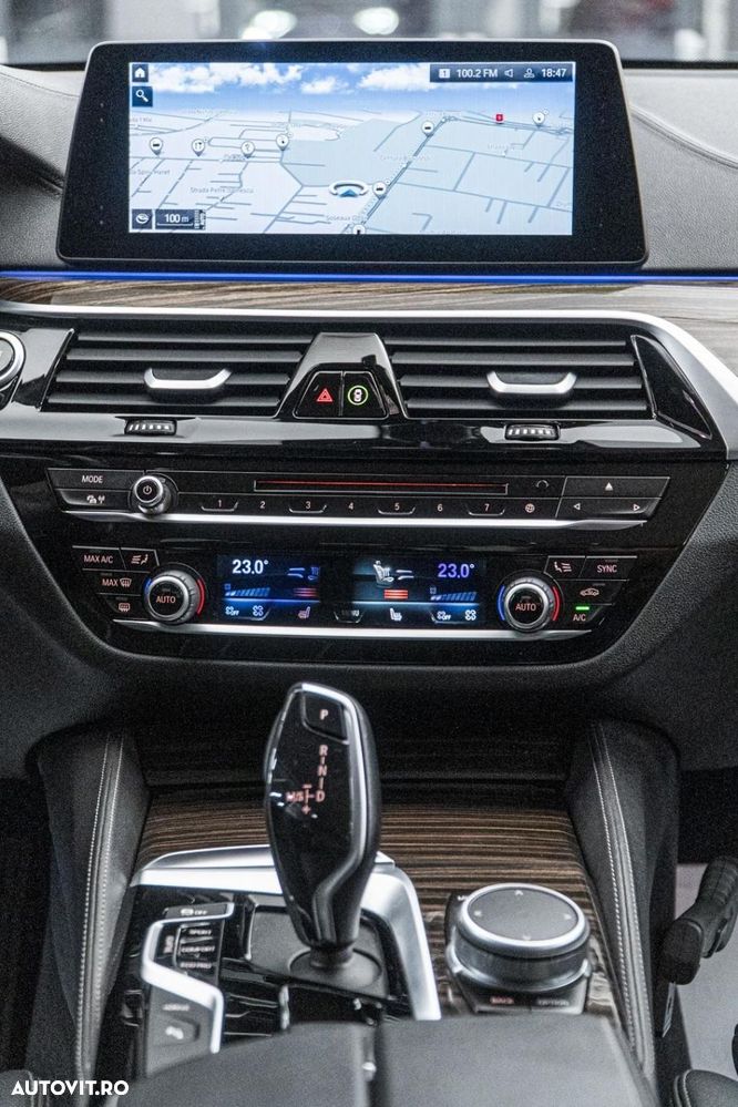 BMW Seria 5 530e iPerformance Aut. Luxury Line - 5