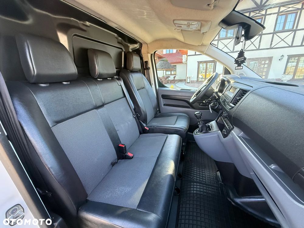 Toyota PROACE - 16