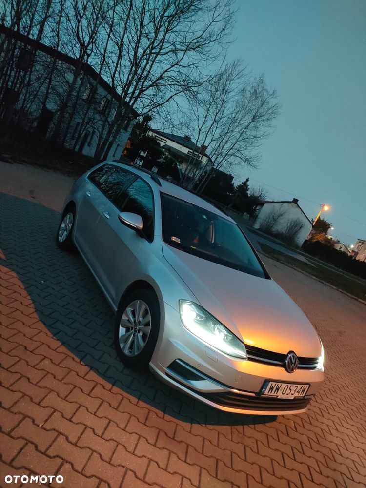 Volkswagen Golf 1.6 TDI BMT Comfortline - 1