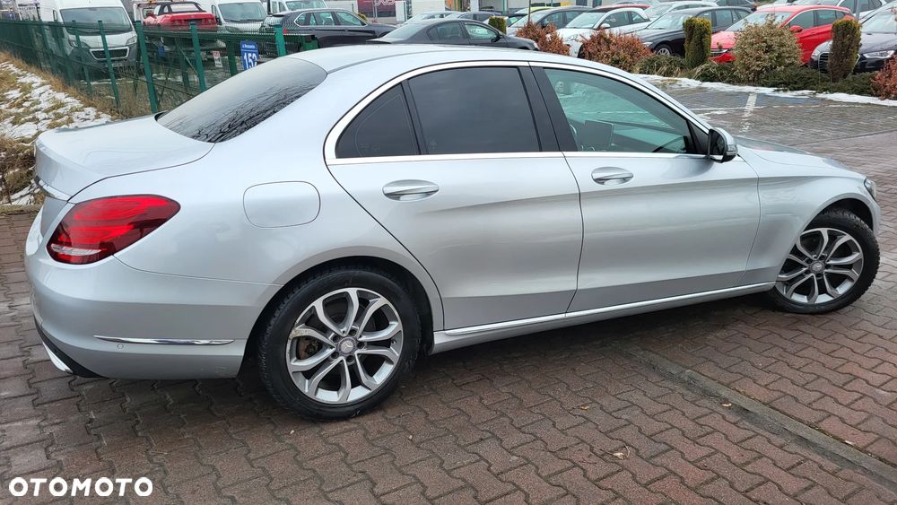 Mercedes-Benz Klasa C 180 (BlueEFFICIENCY) Avantgarde - 18