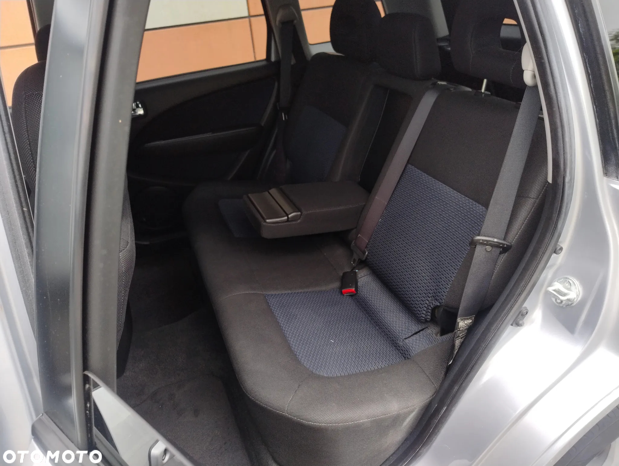 Mitsubishi Outlander 2.4 Automatik Dakar - 19