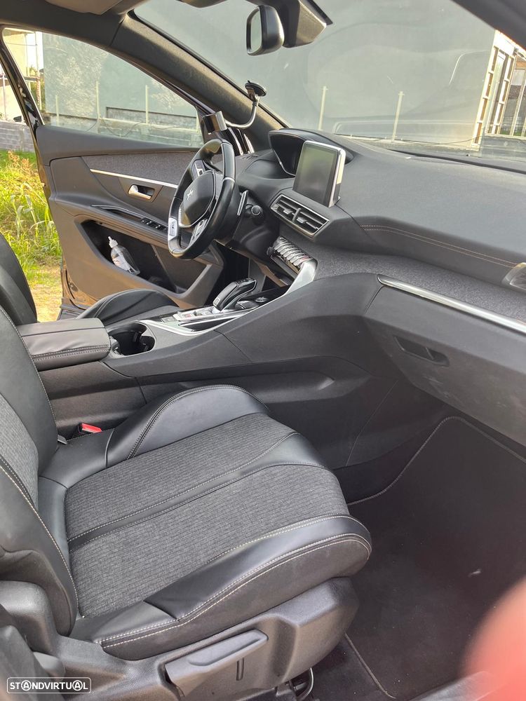 Peugeot 5008 1.5 BlueHDi GT Line J19 EAT8 - 12