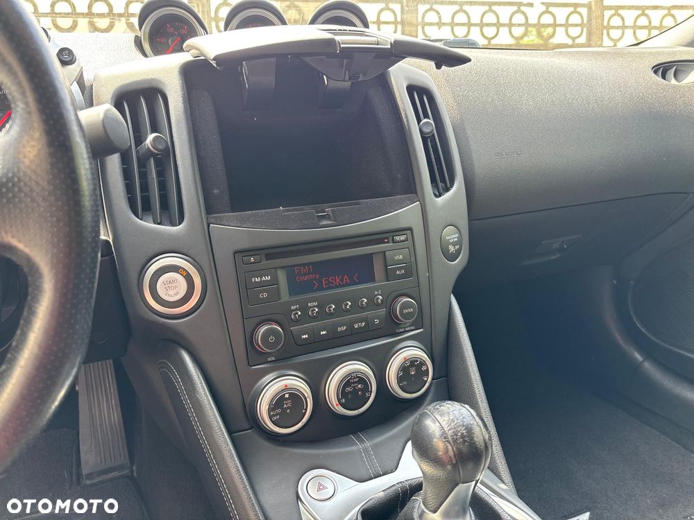 Nissan 370 Z 3.7 V6 EU6 - 24