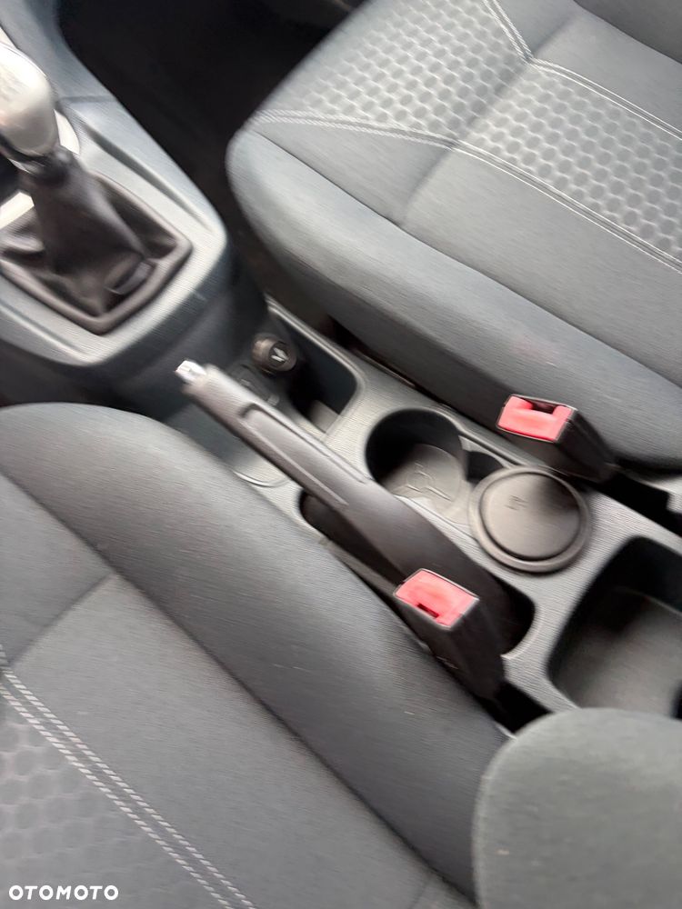 Ford Fiesta 1.25 Titanium - 37