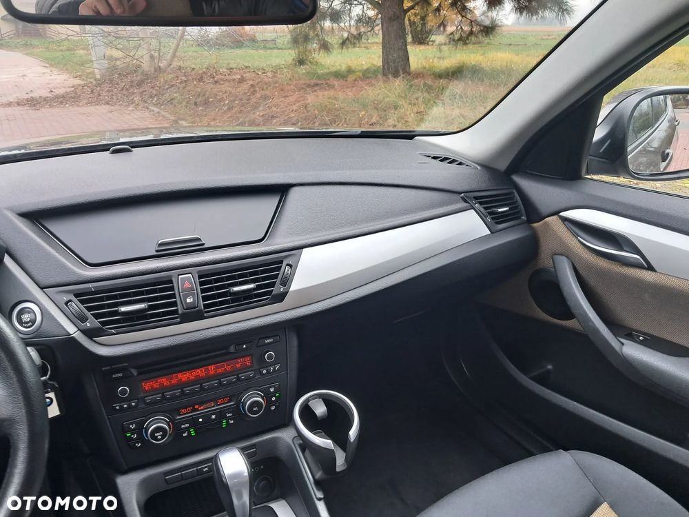 BMW X1 sDrive18i - 17