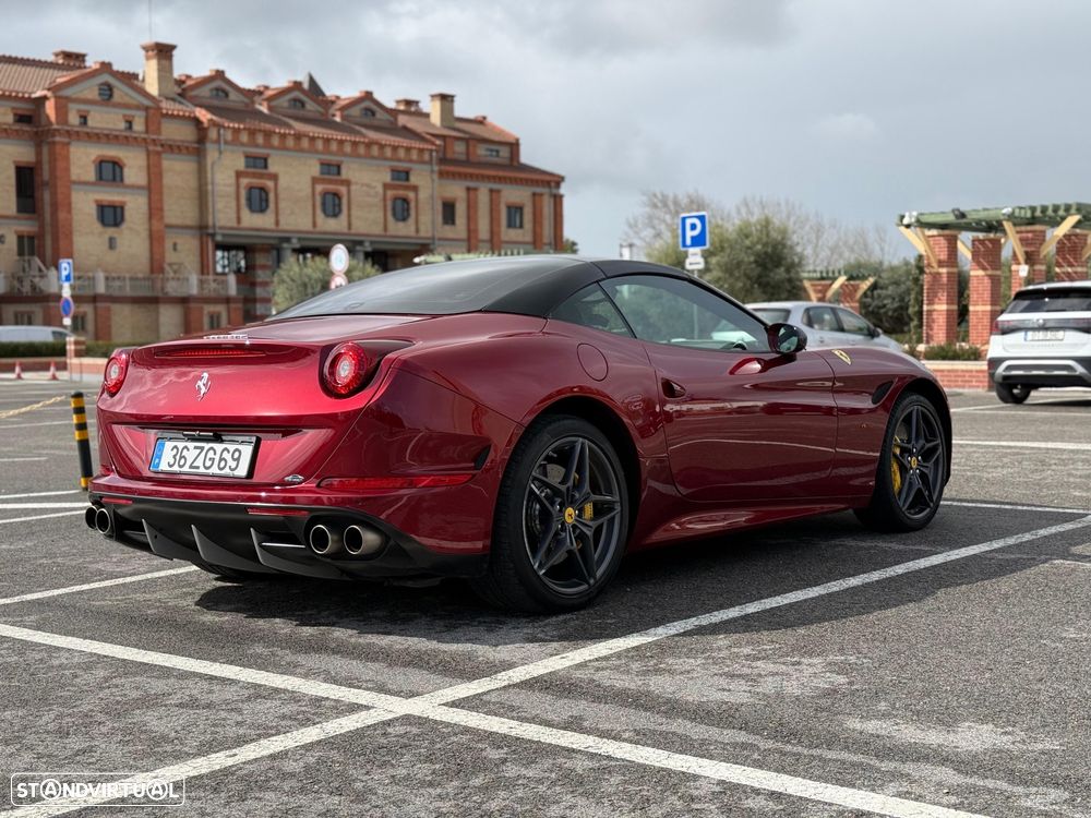 Ferrari California T - 42