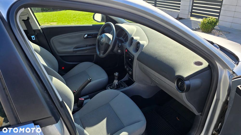Seat Ibiza 1.4 16V Comfort Edition - 12