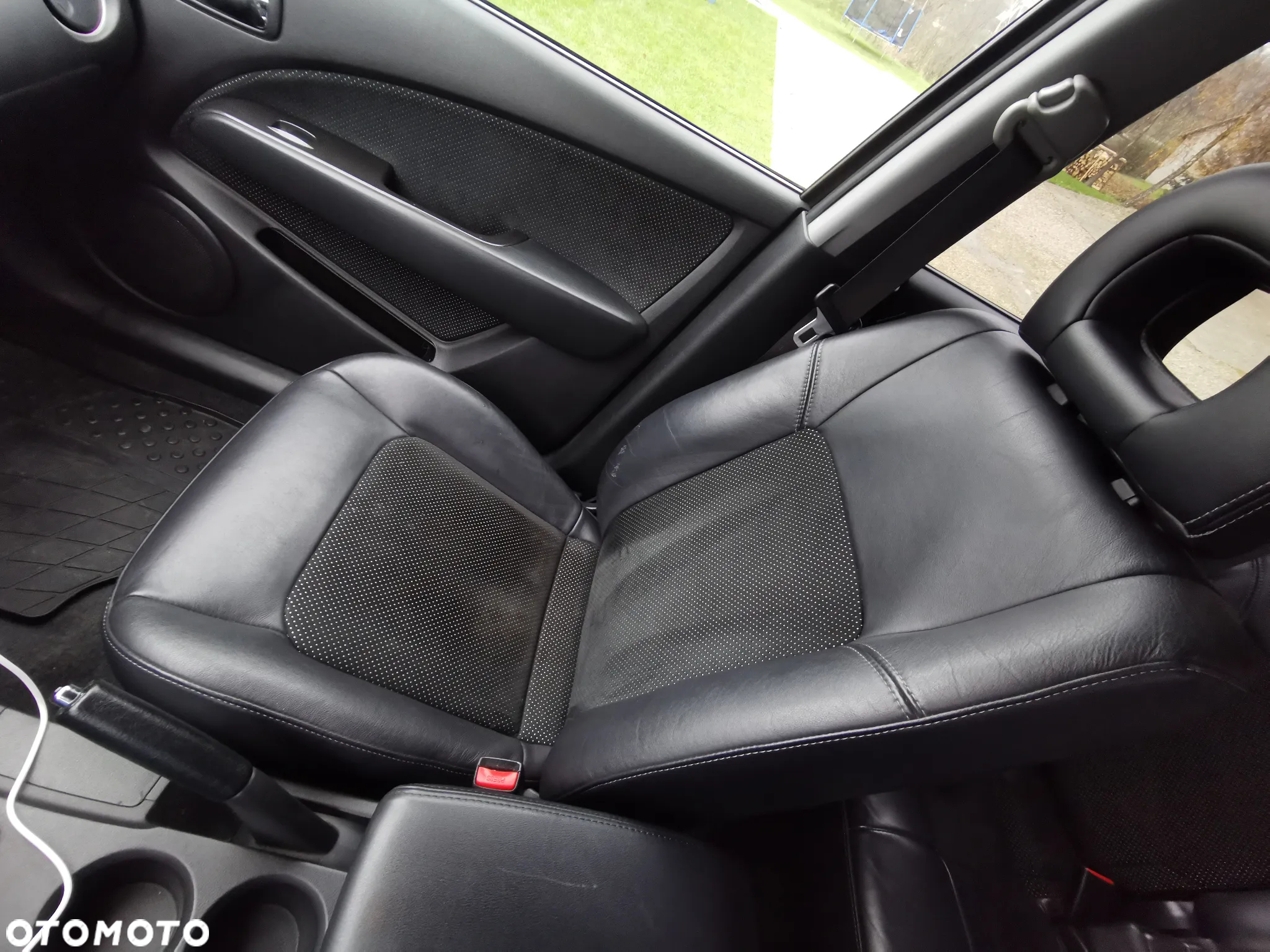 Mitsubishi Outlander 2.0 Turbo 4WD - 9