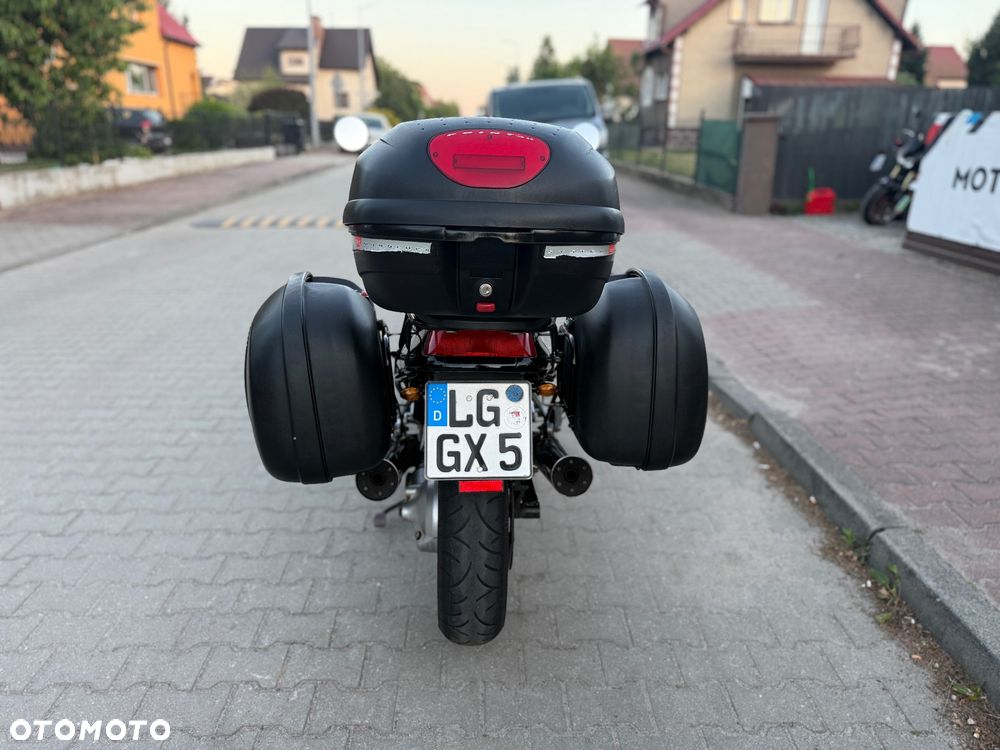 Suzuki GSX - 11