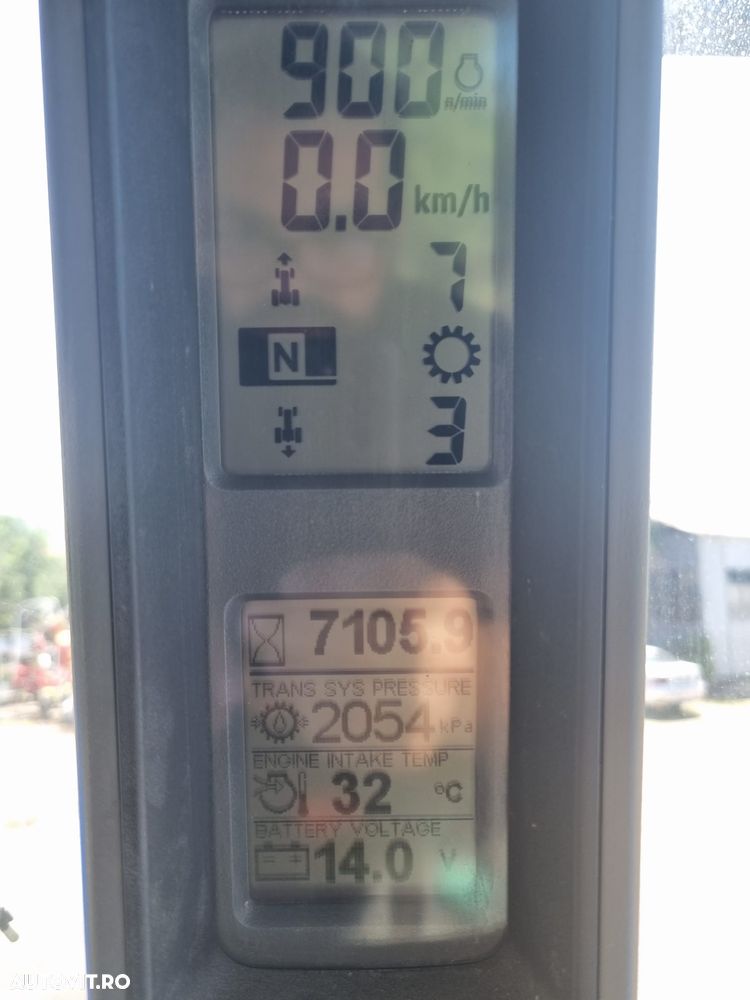 New Holland 8030 - 18