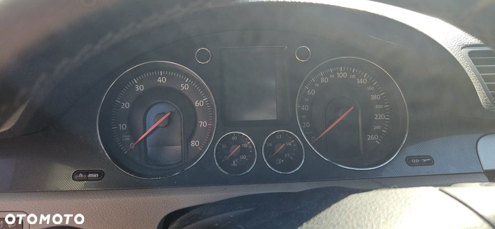 VOLKSWAGEN PASSAT B6 05-09 2.0 FSI BLR - RADIO RADIOODTWARZACZ - 23