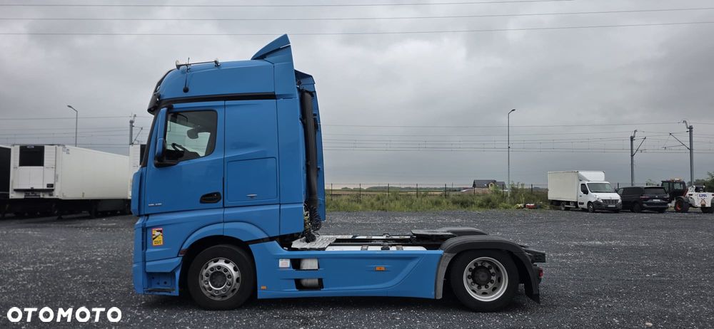 Mercedes-Benz ACTROS 1845 - 8