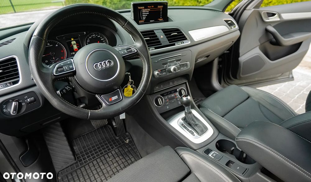 Audi Q3 2.0 TDI Quattro S tronic sport - 32