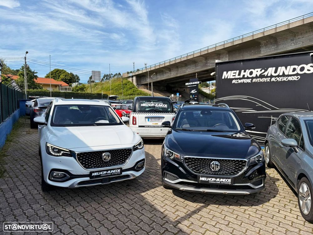 MG ZS EV 44.5 kWh Luxury - 23