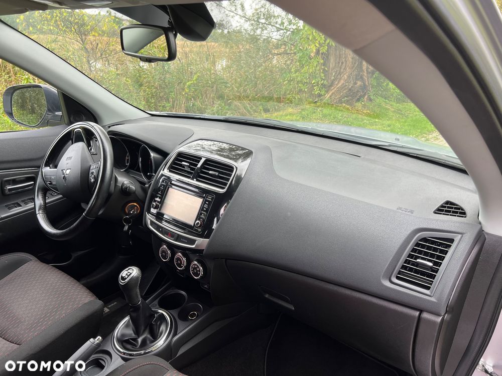 Mitsubishi ASX 1.6 2WD Diamant Edition - 12
