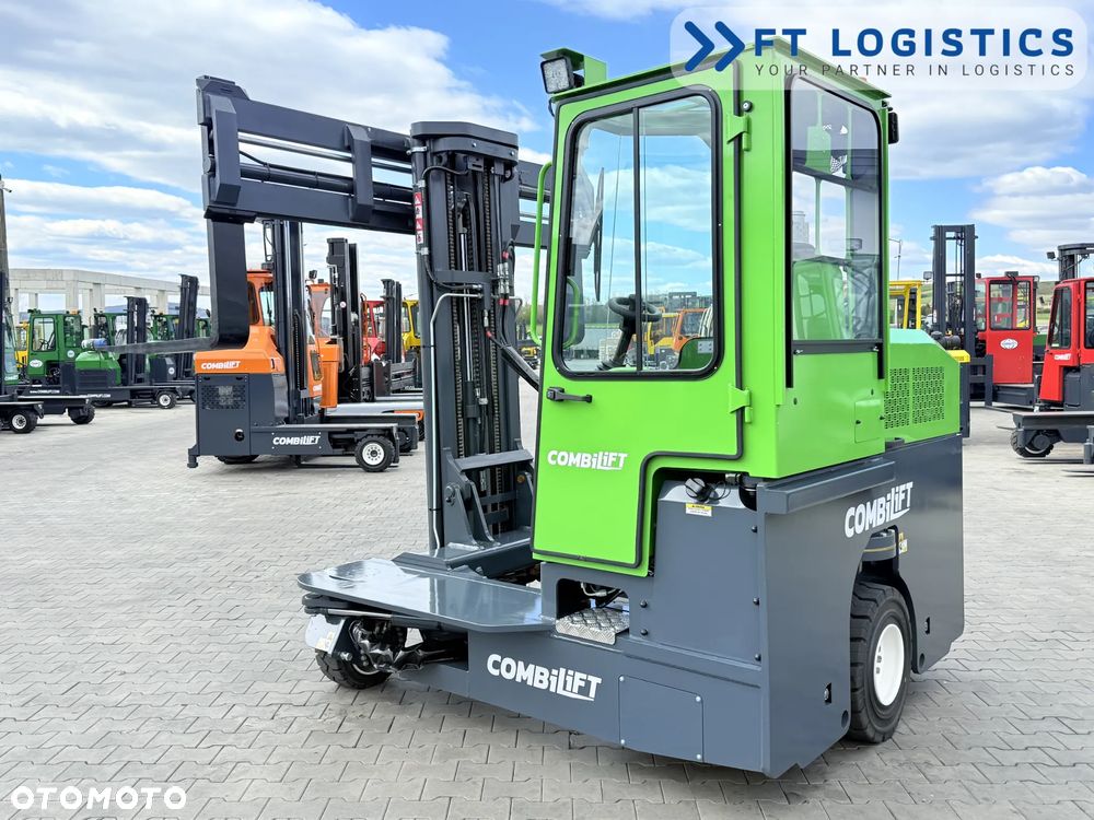 Combilift WÓZEK CZTEROKIERUNKOWY - WIELOKIERUNKOWY - SPRZEDAŻ - WYNAJEM | COMBILIFT C3000 | DIESEL | TRIPLEX 5952MM | SZEROKI POZYCJONER WIDEŁ 2700MM | WOLNY SKOK | STAN IDEALNY | Szeroka oferta wózków czterokierunkowych i bocznych, dopasowanych do różnorodnych potrzeb i zastosowań - 29