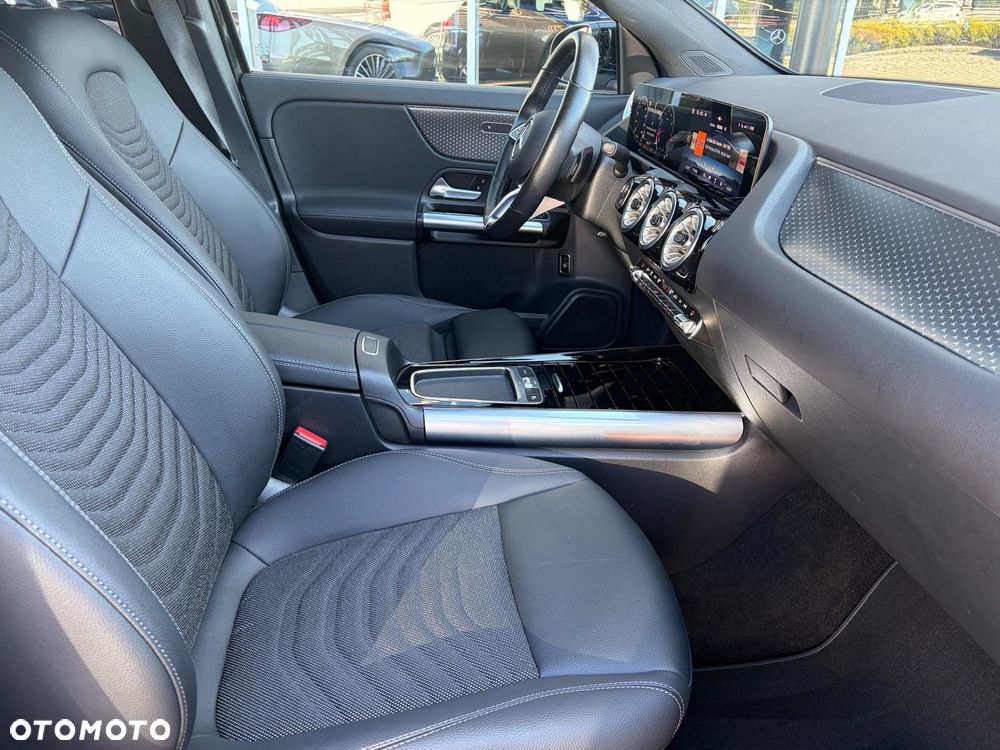Mercedes-Benz GLA 220 mHEV 4-Matic Progressive 8G-DCT - 23