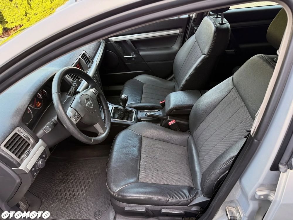 Opel Vectra 1.9 CDTI - 14