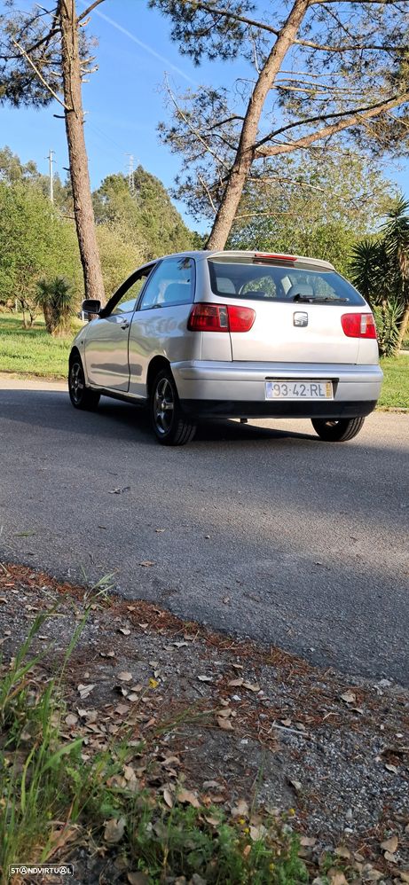 SEAT Ibiza 1.0 Passion - 4