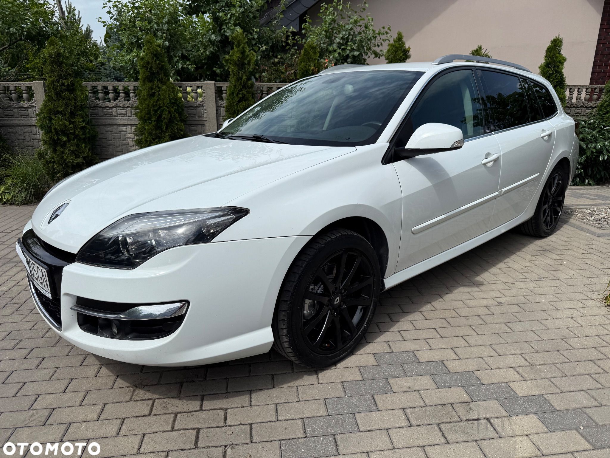 Renault Laguna 2.0 dCi Initiale - 1