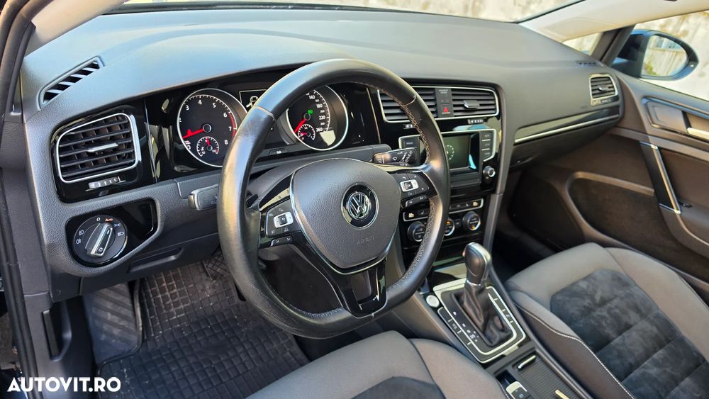 Volkswagen Golf 1.4 TSI ACT BlueMotion Technology DSG Highline - 18