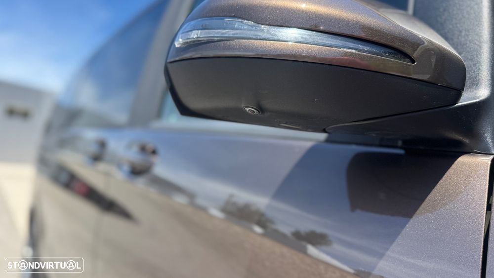 Mercedes-Benz V 250 d Exclusive - 41
