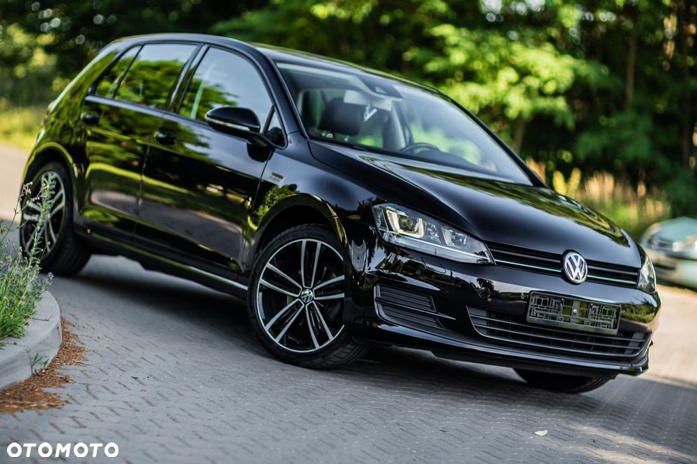 Volkswagen Golf 2.0 TDI BlueMotion Technology Edition - 6