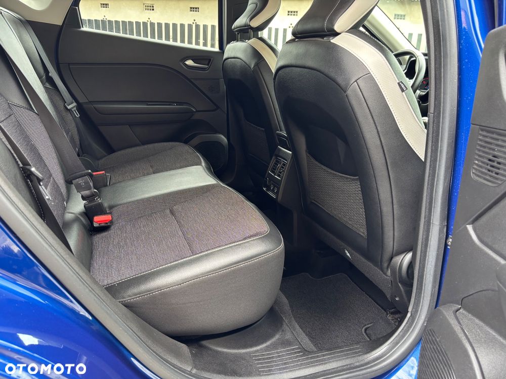 Renault Captur - 37