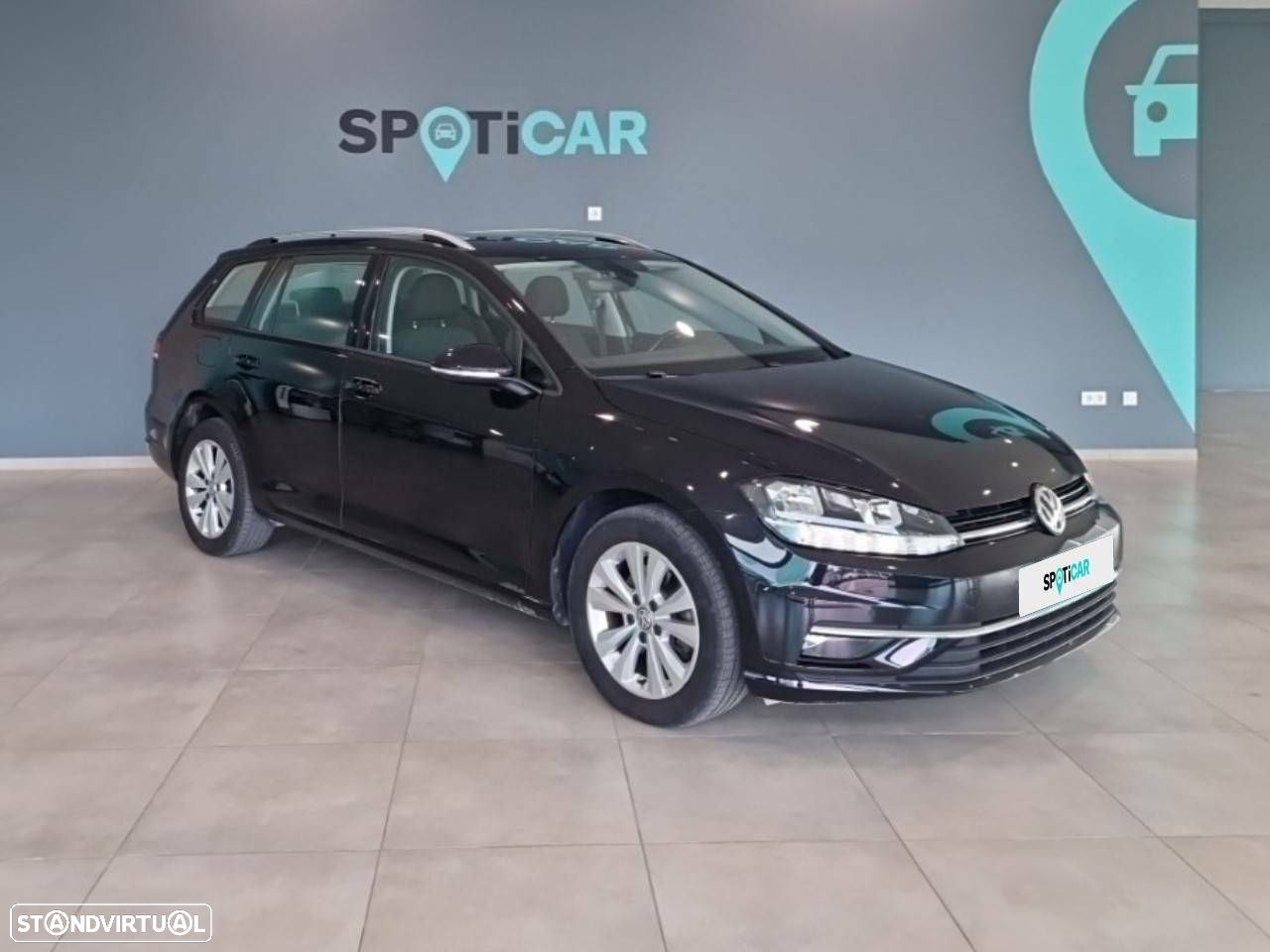 VW Golf Variant 1.6 TDi Confortline - 3