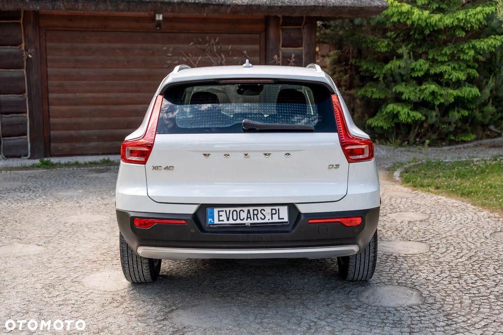 Volvo XC 40 D3 Momentum Pro - 7