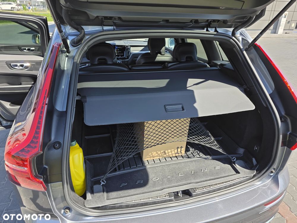 Volvo XC 60 D3 SCR R-Design - 26