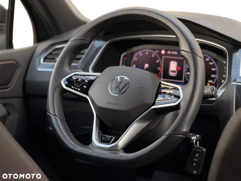 Volkswagen Tiguan 2.0 TSI 4Mot R-Line DSG - 27
