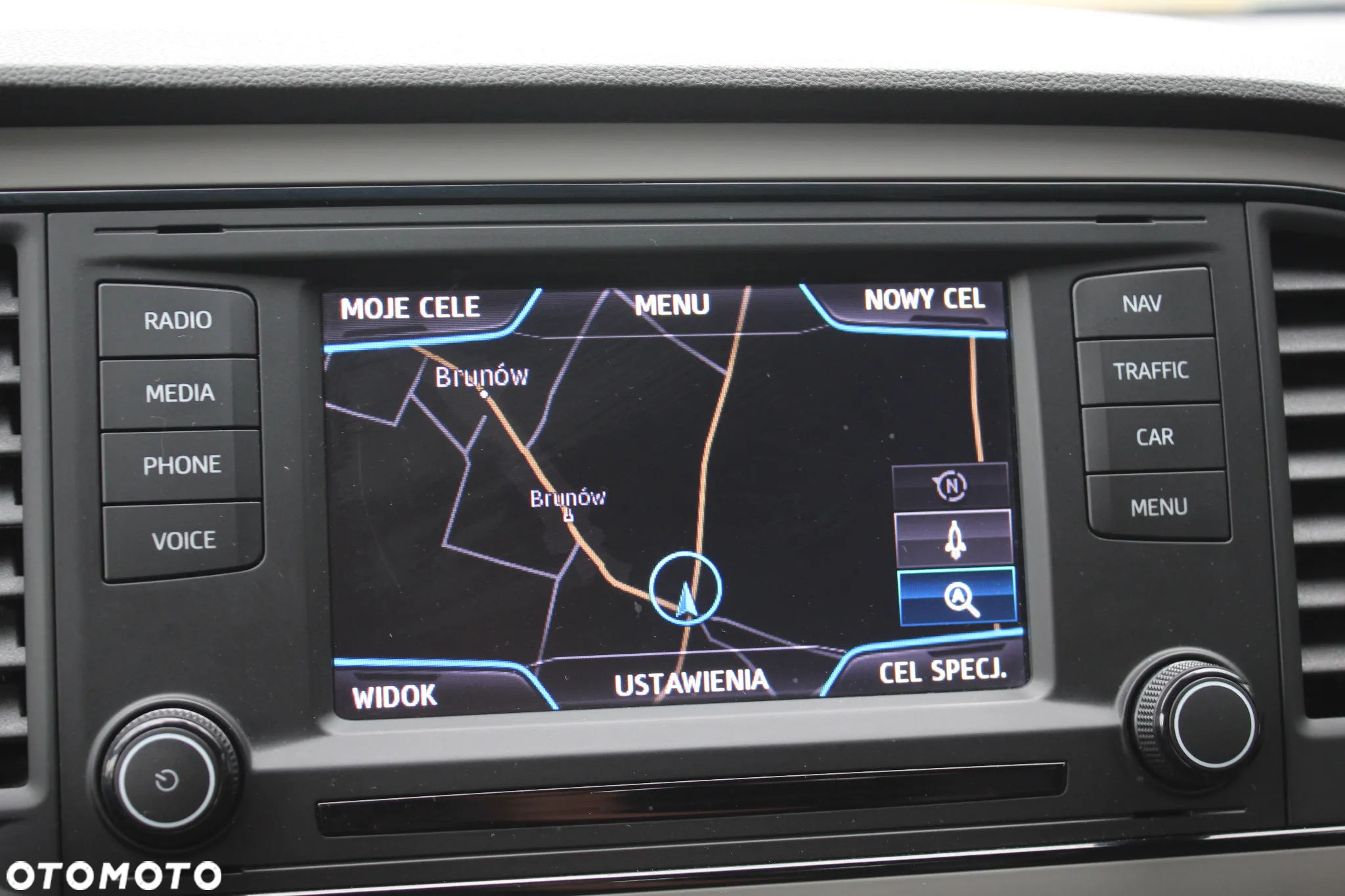 Seat Leon 1.6 TDI ECOMOTIVE Style - 28
