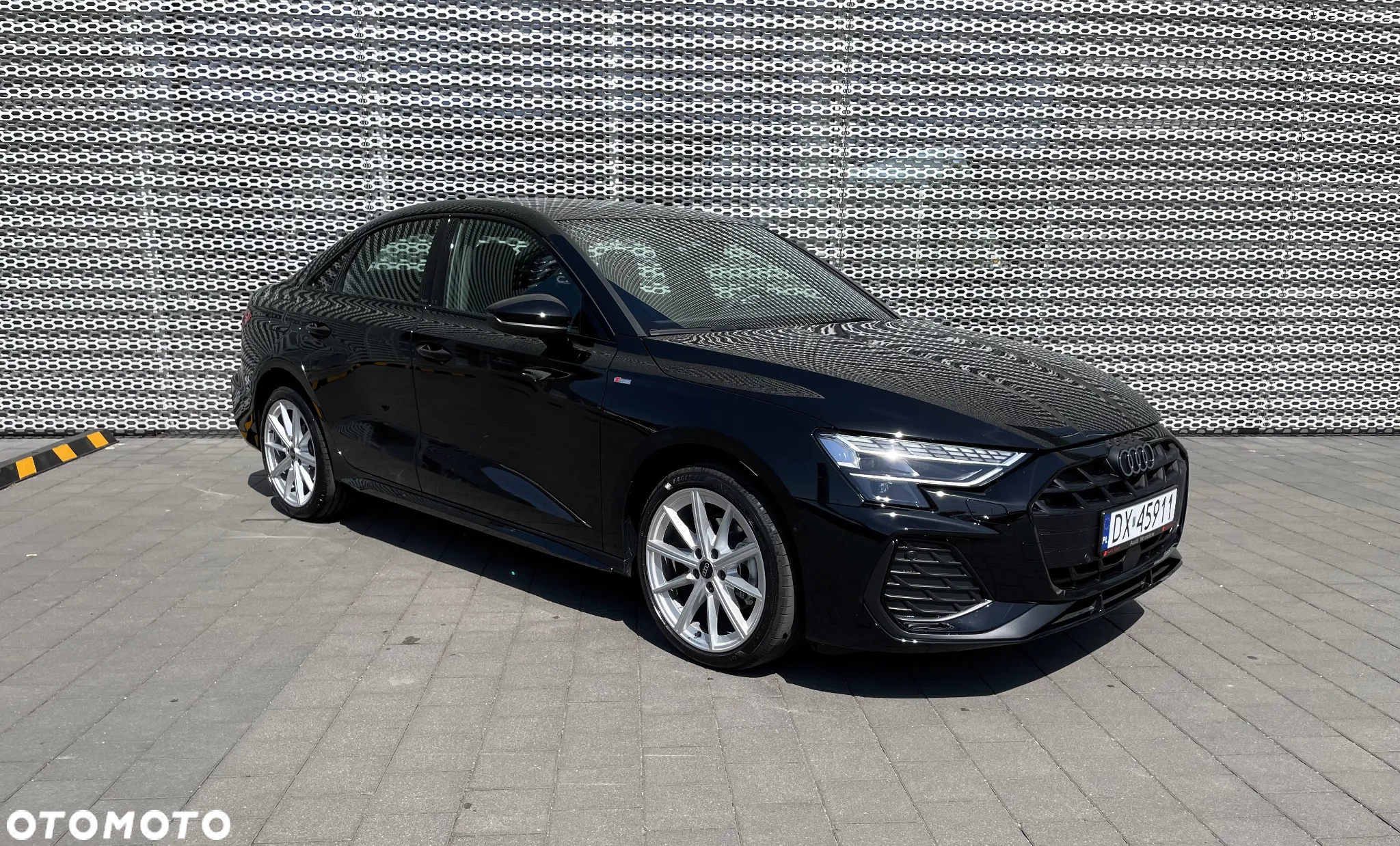 Audi A3 30 TFSI Limousine S tronic S line - 2