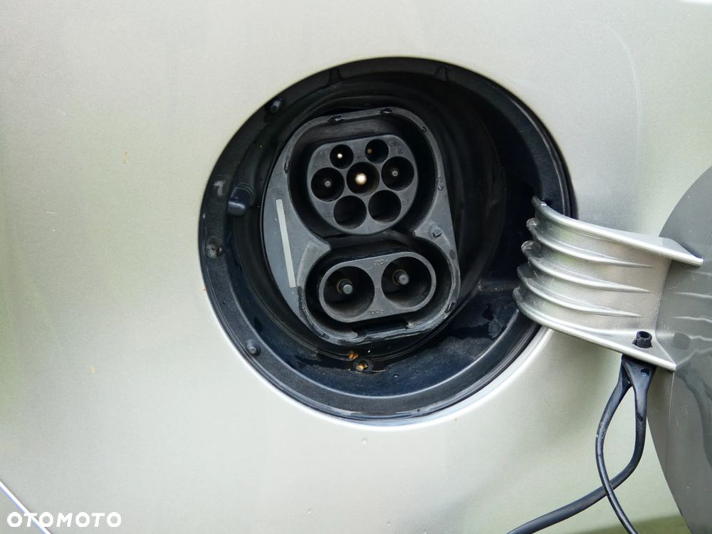 Volkswagen up! e-up - 26