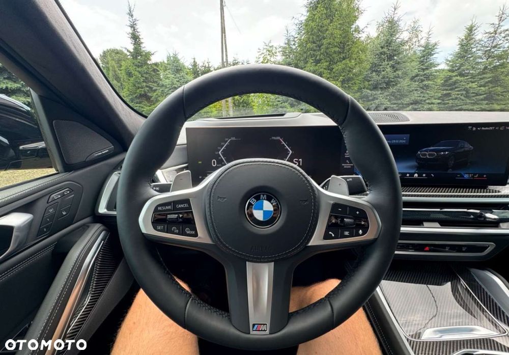 BMW X6 - 16