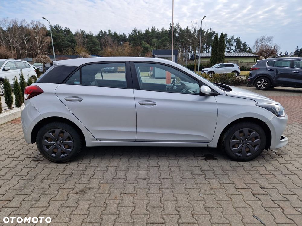 Hyundai i20 1.2 Comfort - 9