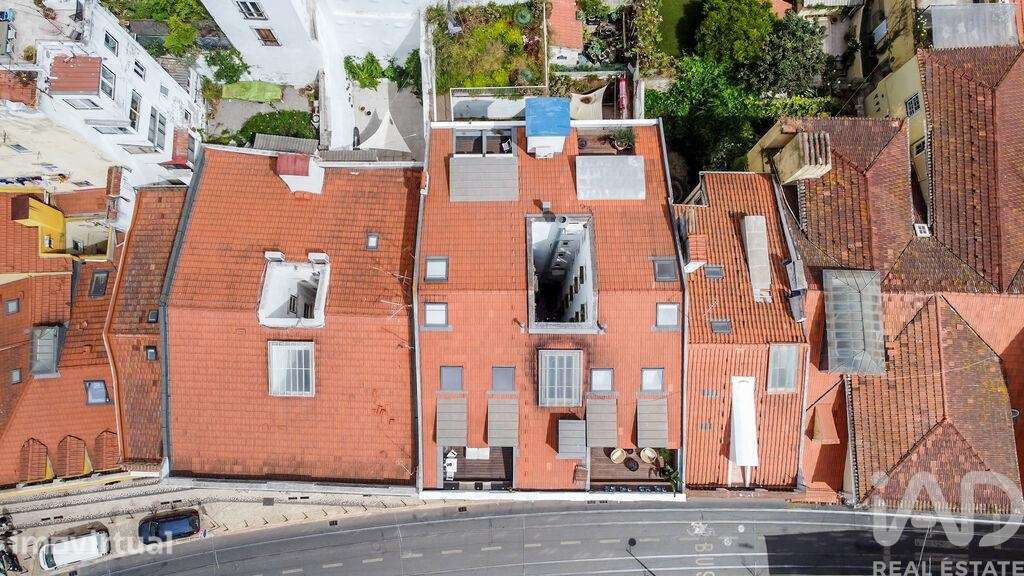 Apartamento T2 em Misericórdia de 94,7 m2 - Grande imagem: 2/40