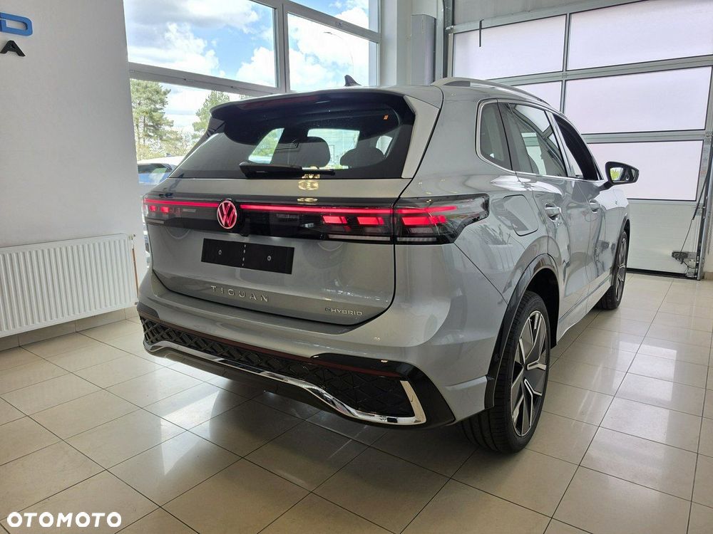 Volkswagen Tiguan 1.5 eTSI R-Line Plus DSG - 6