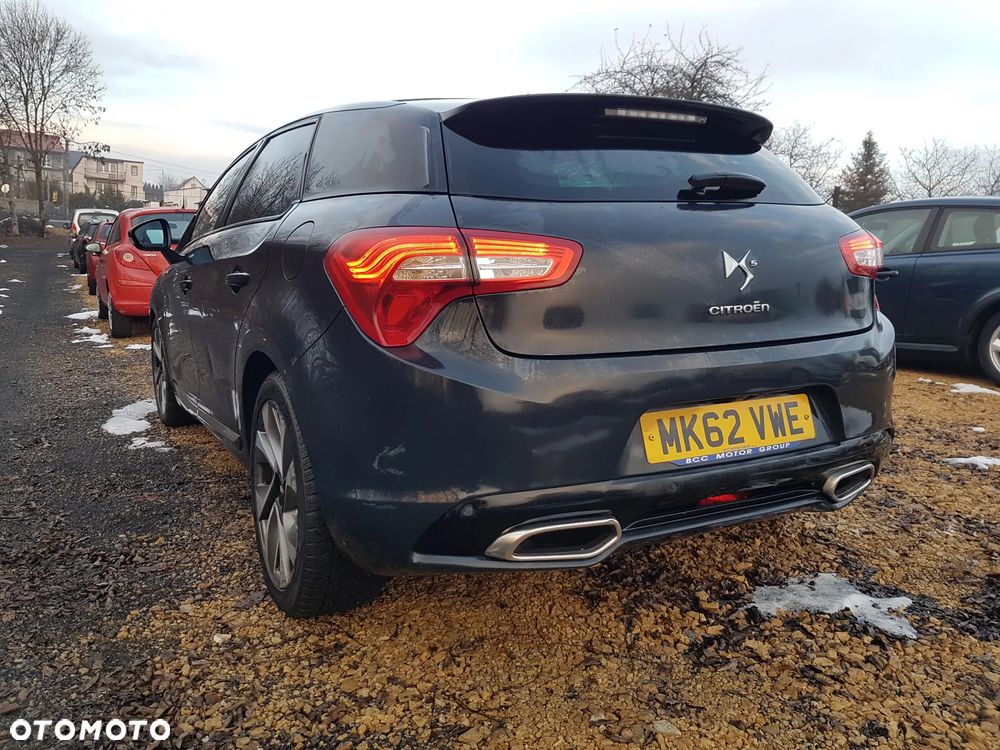 Citroën DS5 2.0 HDi SportChic - 4