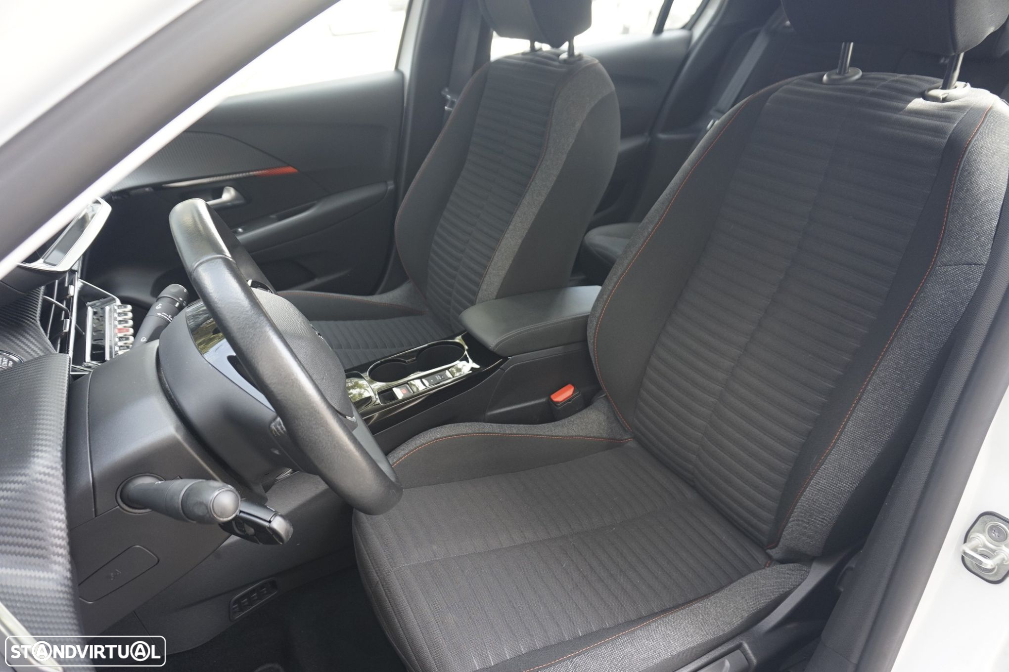 Peugeot e-208 Active - 4