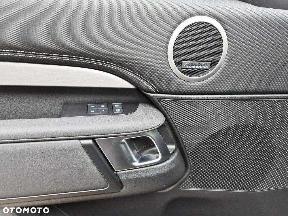 Land Rover Discovery - 17