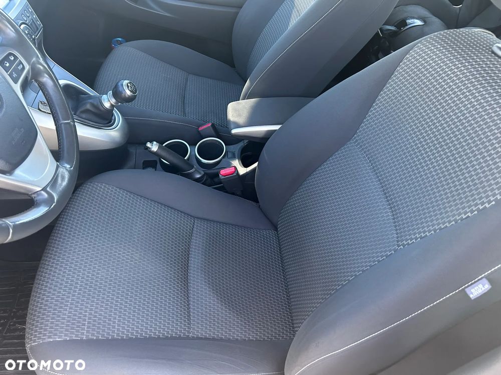 Toyota Verso 1.6 D-4D Prestige 7os - 15